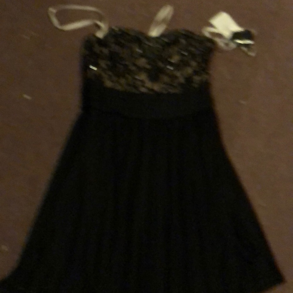 Prom Dress - Picture 4 of 6